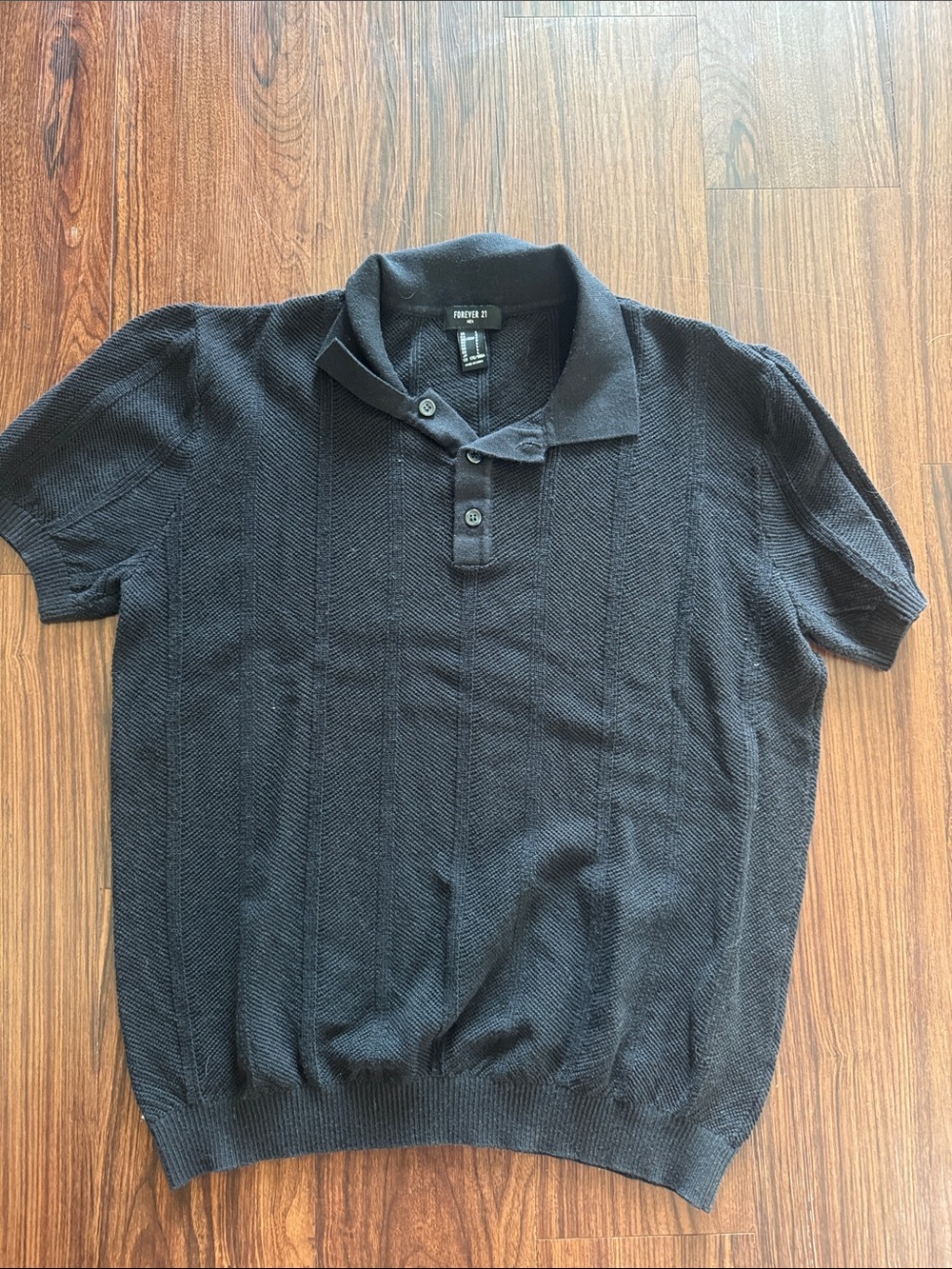 Forever 21 Men’s Black Short-Sleeve Polo Sweater